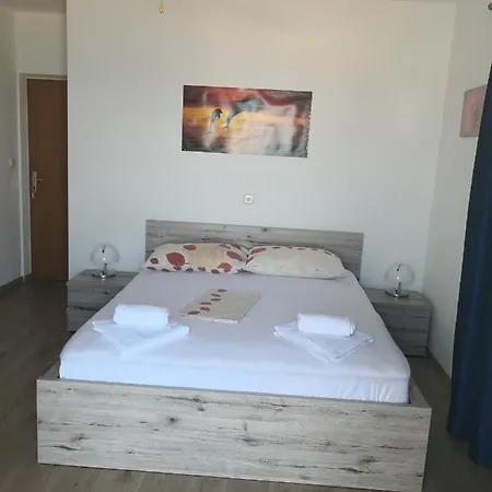 Kresic Apartment *