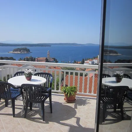 Apartment Kresic Hvar Town