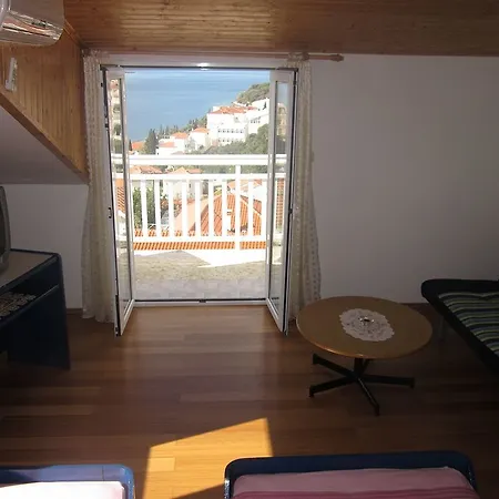 Kresic Apartment Hvar Town